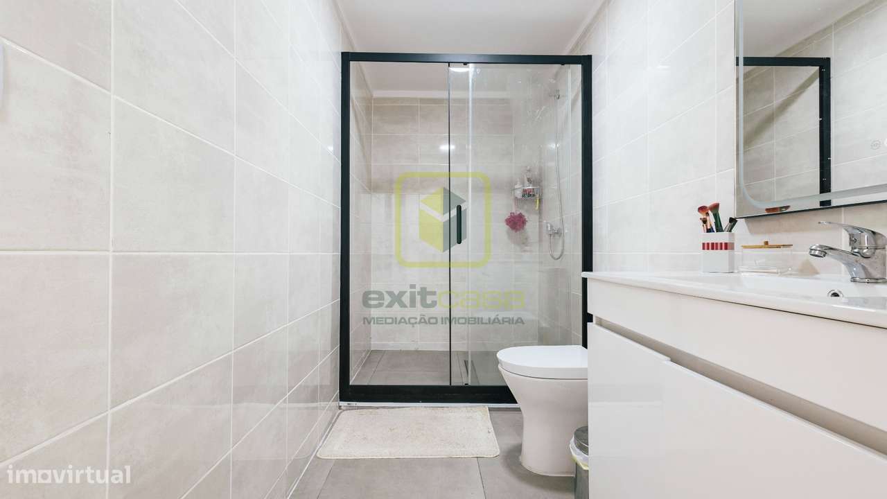 Moradia T4 remodelada-8