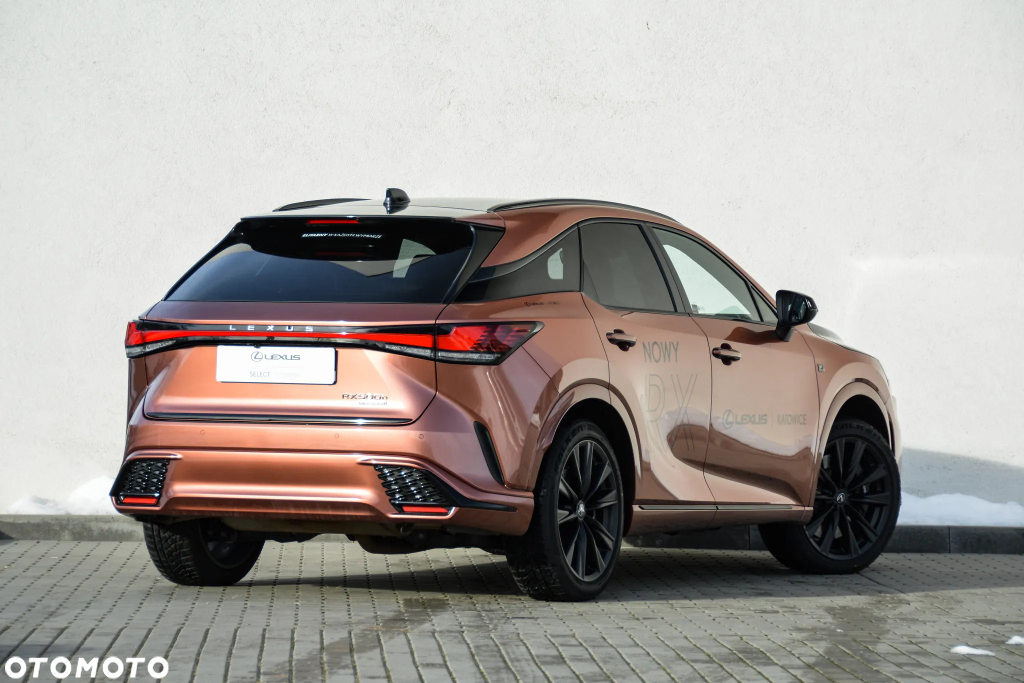 Lexus RX 500h F Sport Edition - 5