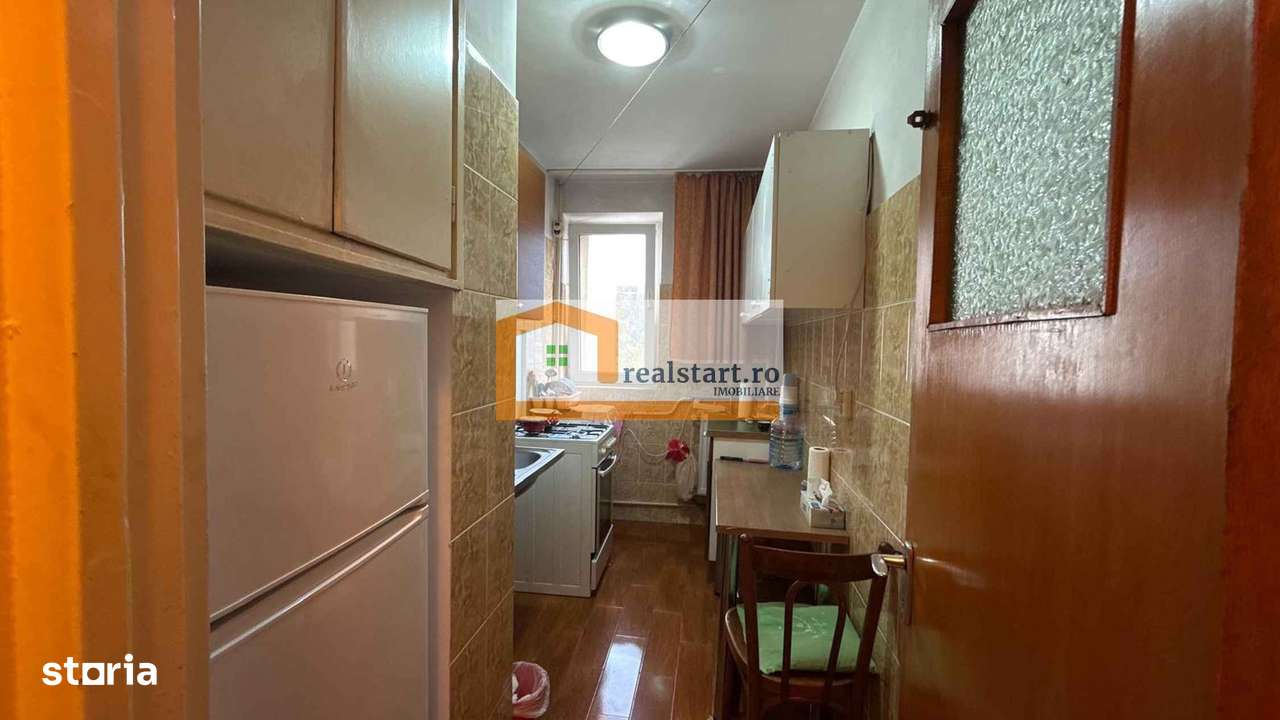 Metrou Romancierilor, bloc anvelopat, instalatii noi, langa Lidl, Plaz-8