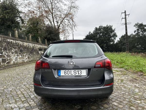 Opel Astra Sports Tourer 1.7 CDTi Cosmo - 18