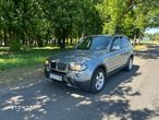 BMW X3 2.0d - 10