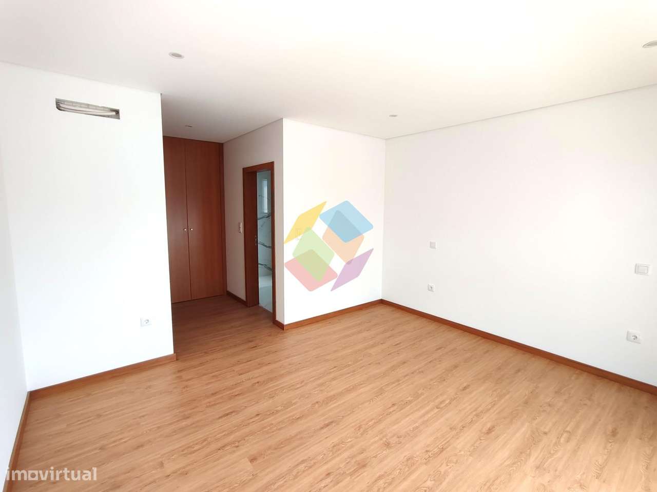 Magnífica Moradia T3 +1 em Stª. Maria da Feira-44