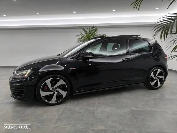 VW Golf GTI Performance BlueMotion - 9