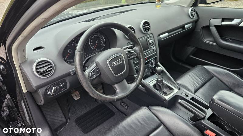 Audi A3 2.0 TDI Sportback DPF Ambition - 15