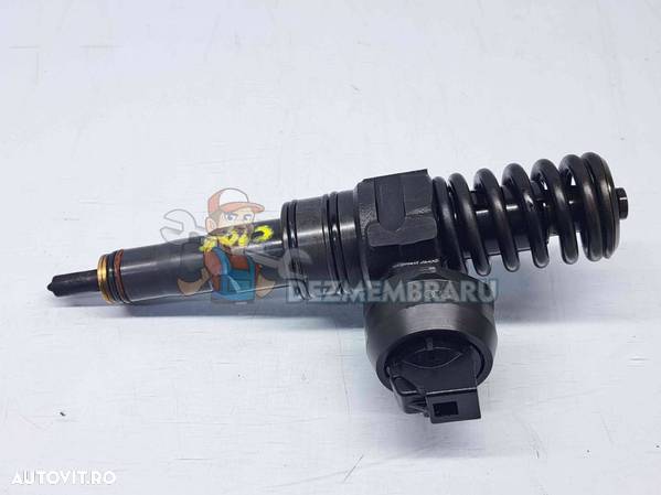 Injector Skoda Fabia 2 Combi (5J, 545) [Fabr 2007-2014] 038130073AG 1.9 TDI BSW 77KW 105CP - 1