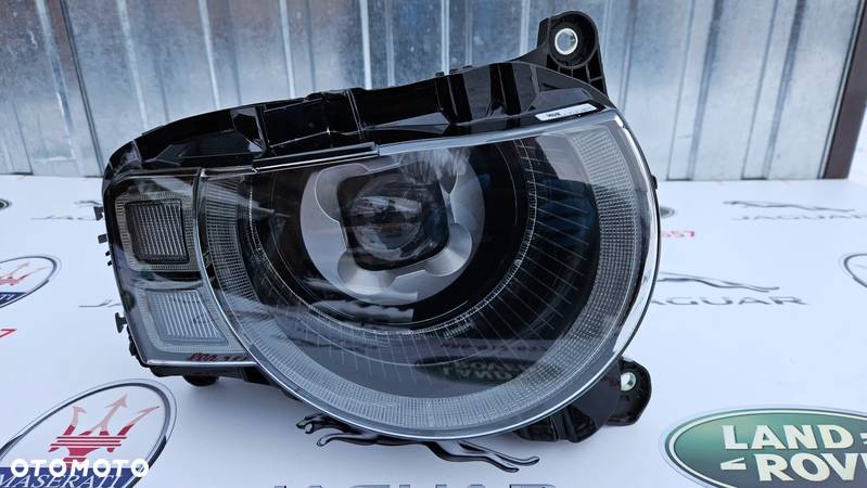 Reflektor prawy Lampa prawa L8B213W029FF  NOWA  EUROPA Land Rover Defender II 2020- FULL LED - 2