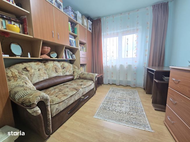 Apartament cu 3 camere ZONA BIG - DE VANZARE-6