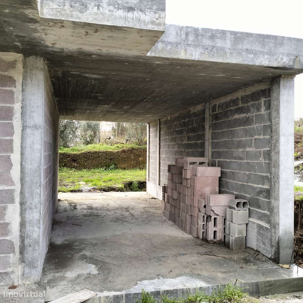 Moradia em construção T4 - Grande imagem: 3/9