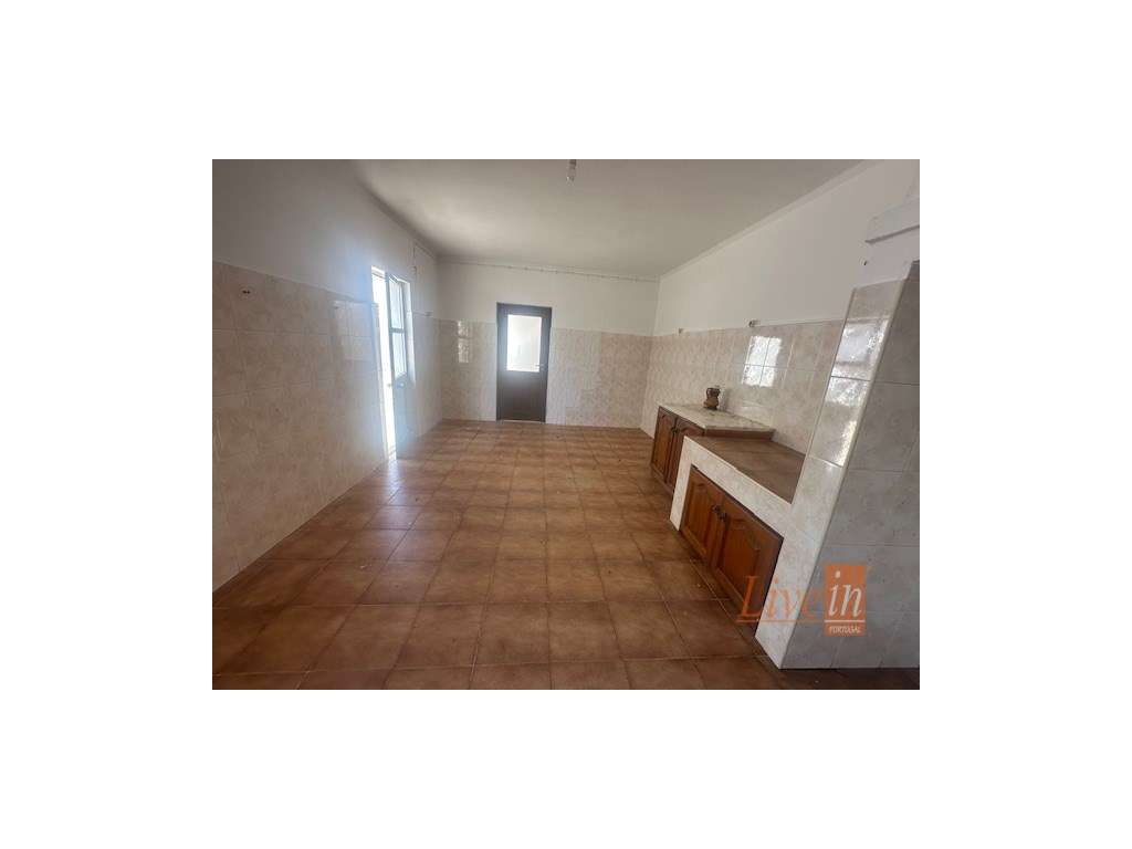 Excelente Moradia T11 Ideal para Hostel, Alojamento Local ou Habita... - Grande imagem: 5/50