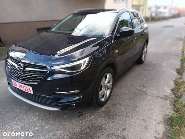 Opel Grandland X 1.2 Start/Stop Business INNOVATION - 2