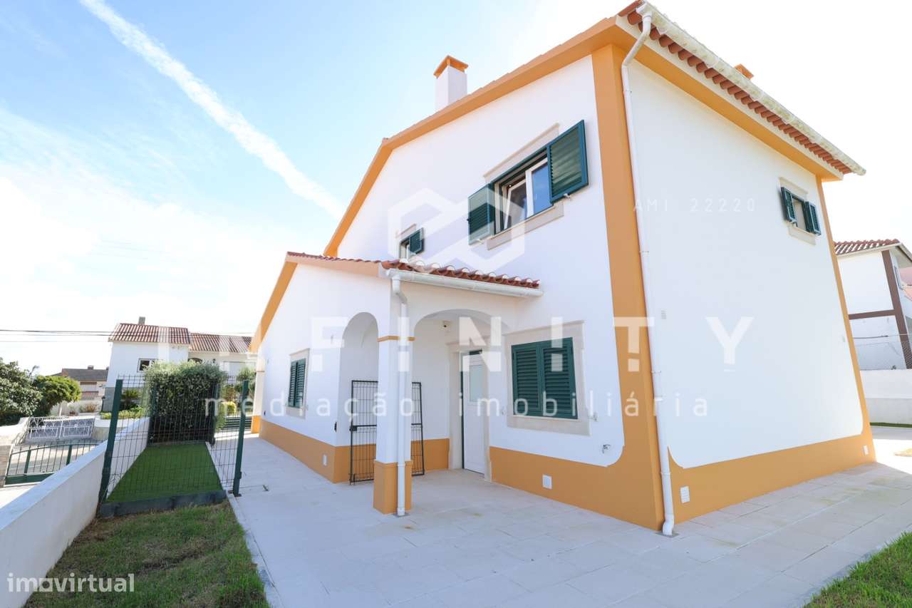 Moradia independente T4-6