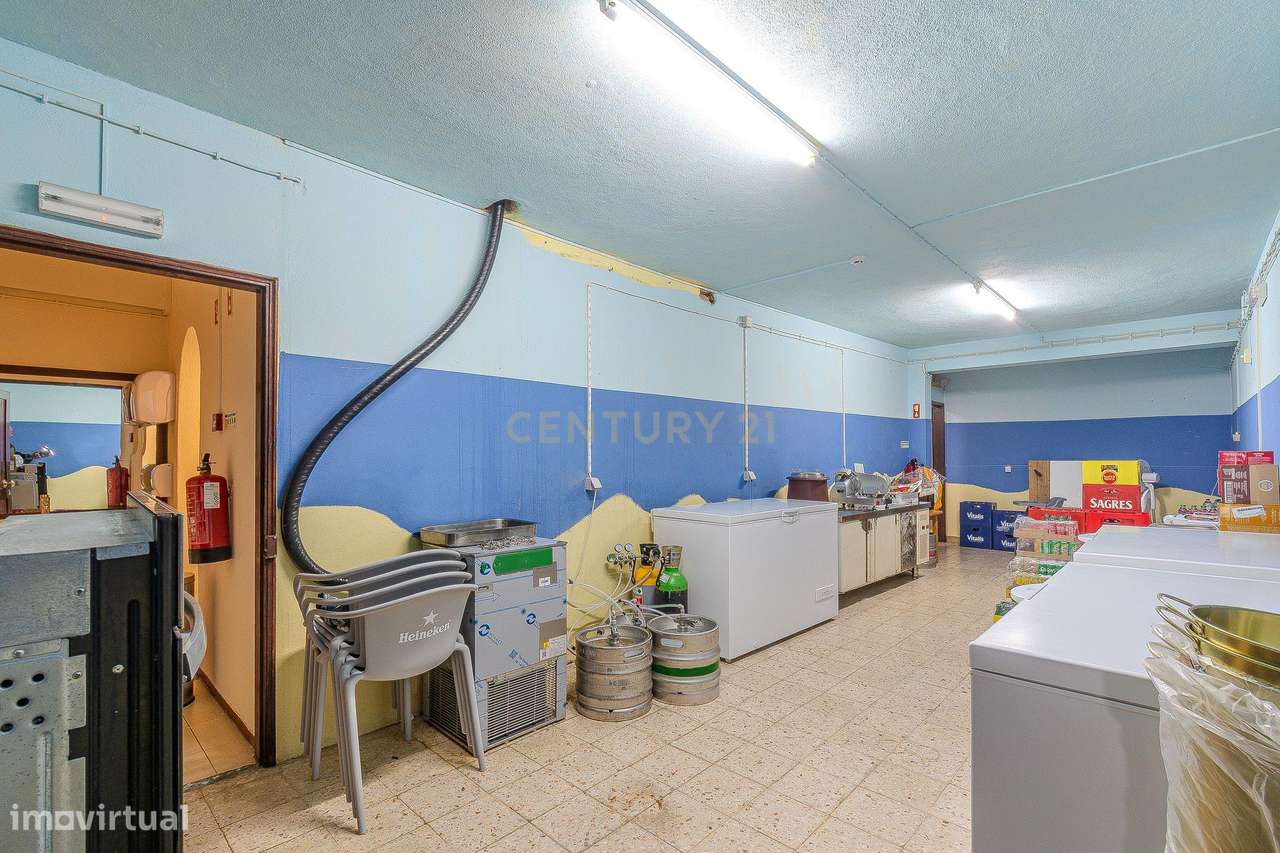 Bar para Trespasse em Albufeira-18