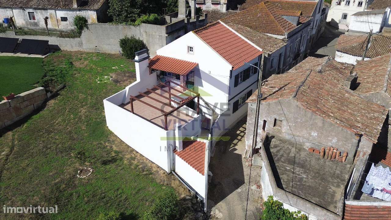 Moradia V3+1 Renovada com Terraço - Baraçais, Bombarral-37