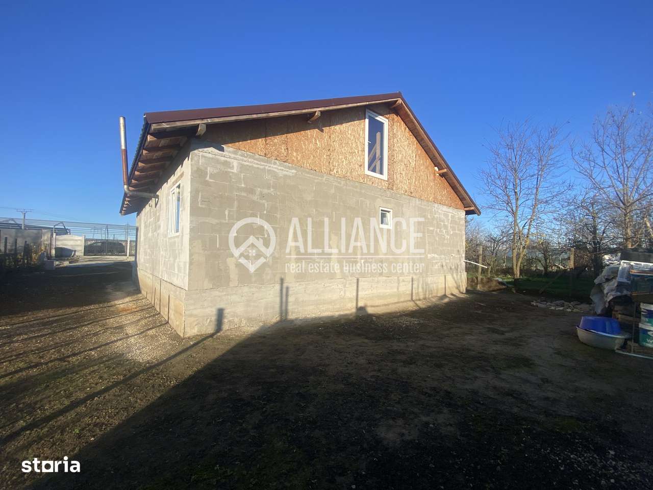 Castelu (COD 07) Casă 4 camere cu teren de 625 mp-14