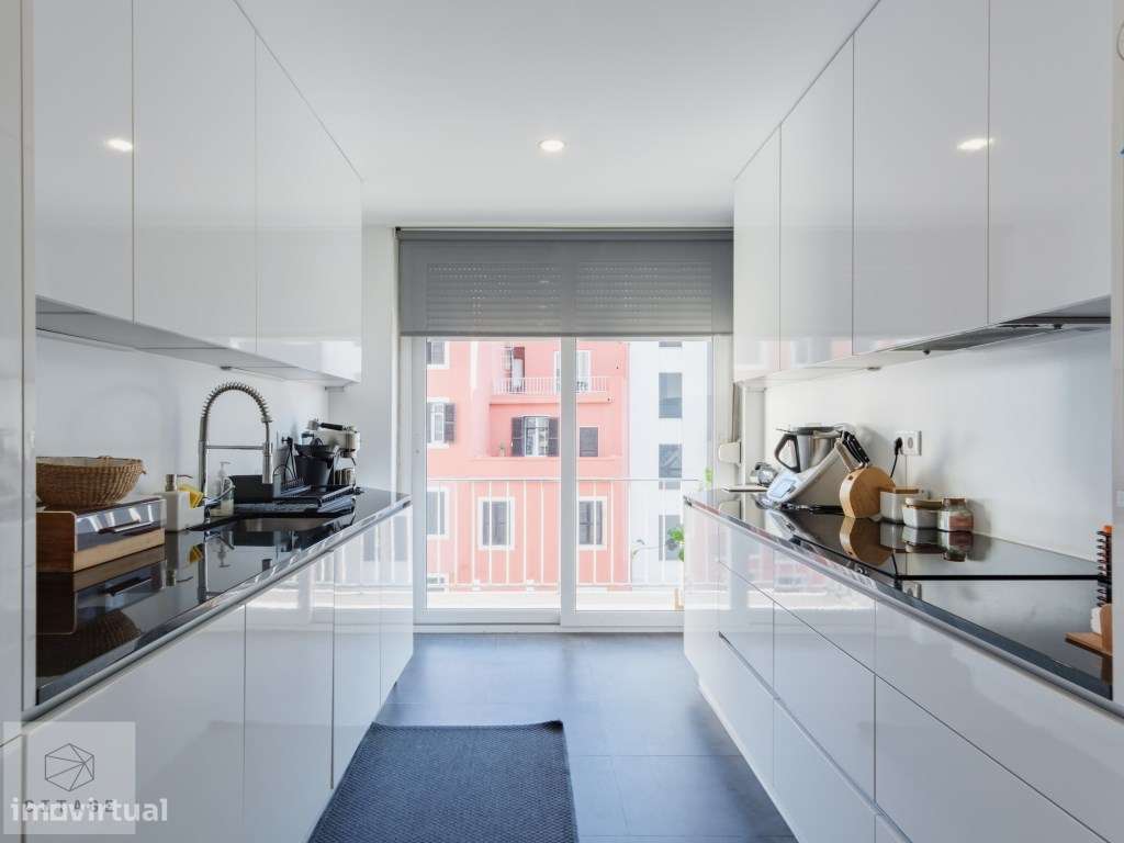 Apartamento T3 com garagem Amoreiras-18