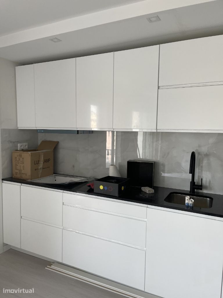 Apartamento T2+1 Vilar de Andorinho ( 222)