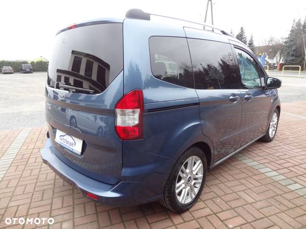 Ford Tourneo Courier 1.0 EcoBoost Titanium - 5