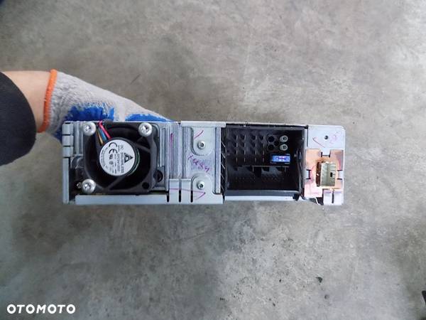 BMW E60 E61 RADIO CD 9187903 - 3