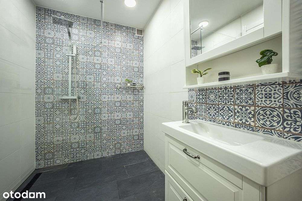 Dom w Starowej Górze- przestronny i funkcjonalny dla rodziny-5