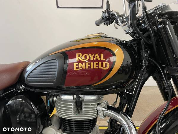 Royal Enfield Classic - 11