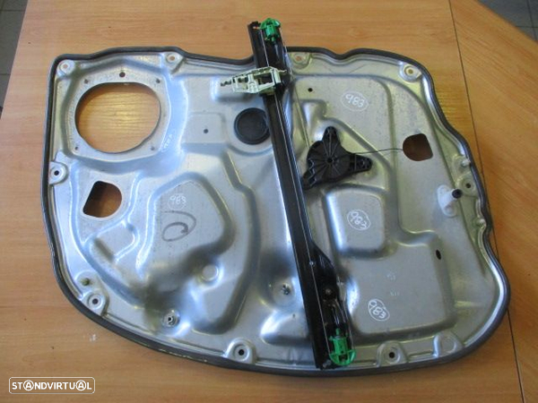 Elevador Sem Motor 00518084230 LANCIA MUSA 2009 5P FD - 1