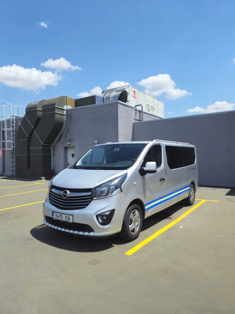 Opel Vivaro 2016