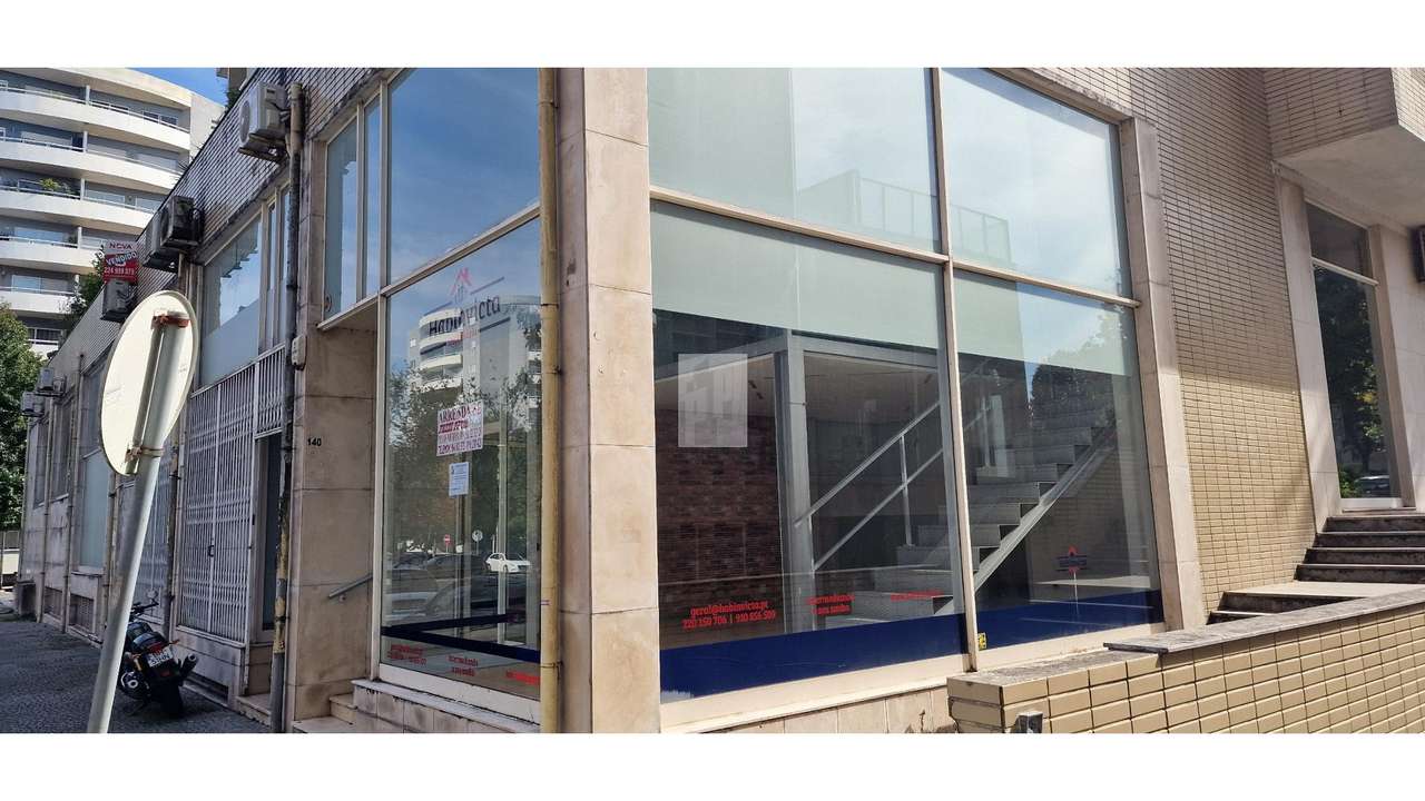 Loja - 2 frentes - c/ mezzanine - Grande imagem: 4/16