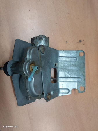 Motor limpa para brisas traseiro Audi 80 Td 1994 Carrinha  Ref: 8a9 955 713 - 2