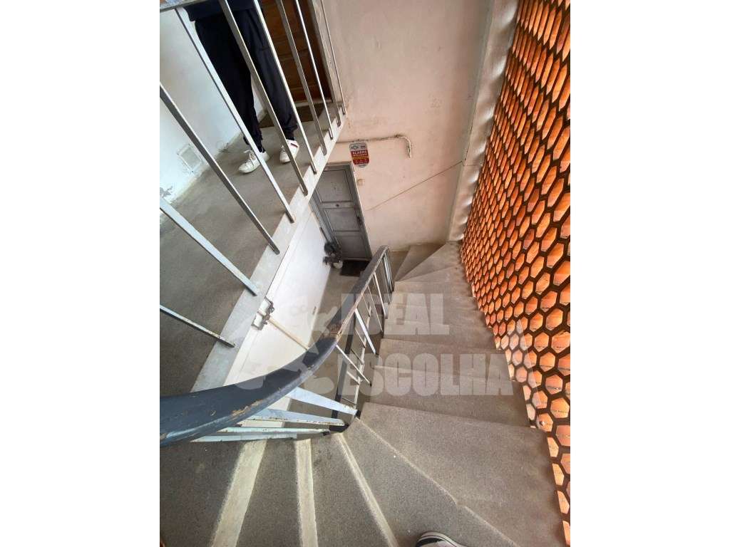 T2 ODIVELAS PONTINHA - Grande imagem: 4/24