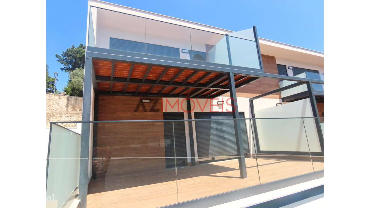 MORADIA NOVA  T3 NO CENTRO DE LEIRIA-12