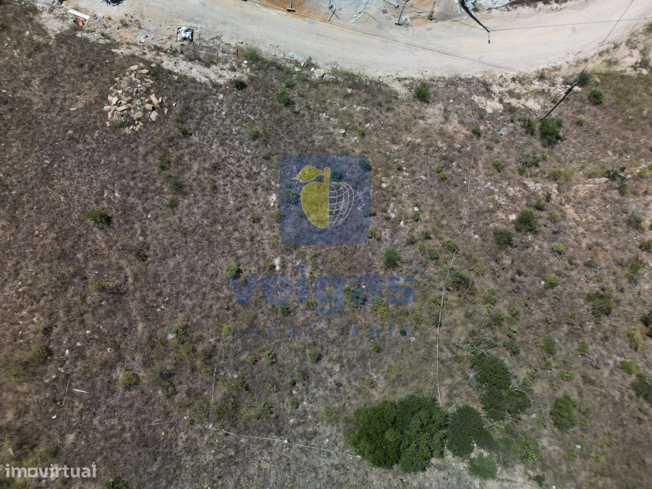 Terreno Urbano em Vialonga com Vista e Acessibilidade-18
