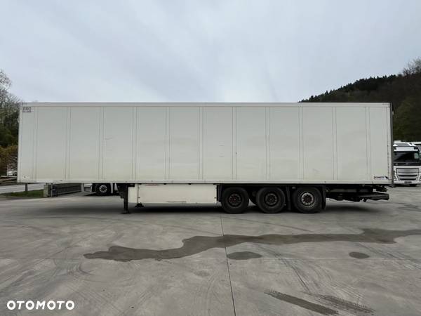 Schmitz Cargobull Chłodnia // 2010 rok // Oś podnoszona // 2 temperatury // Winda // Drzwi 2 zamki // Osie Schmitz // - 7