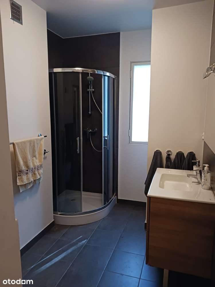 Zaborze ,wolnostojący  całoroczny , do zamieszkania - Pełny obrazek: 5/7