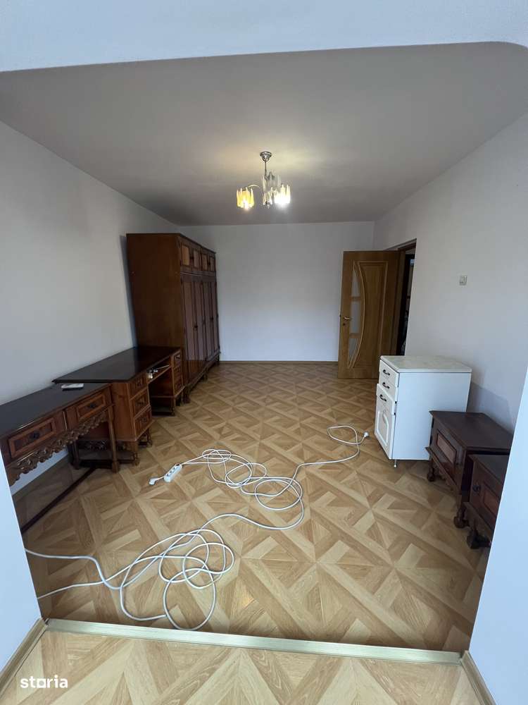 160000€, 13 Septembrie, Prosper, liceul Odobleja-8