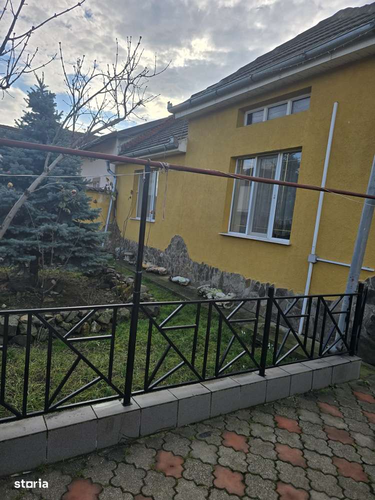 Casă zona str. Gh. Barițiu-1