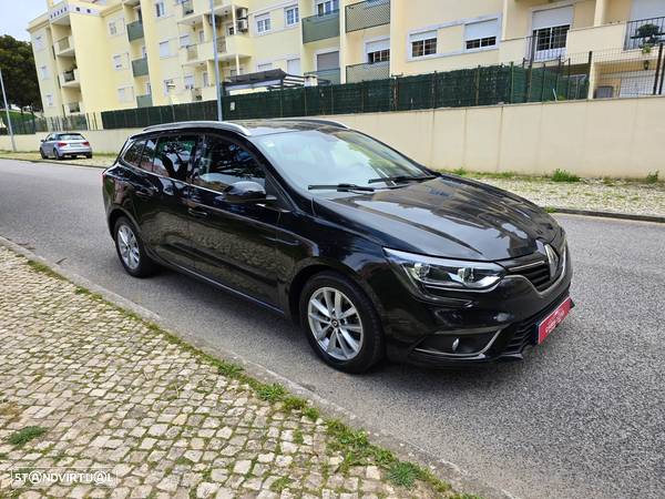 Renault Mégane Sport Tourer 1.5 dCi Limited - 4