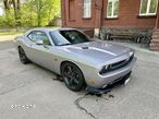 Dodge Challenger - 12