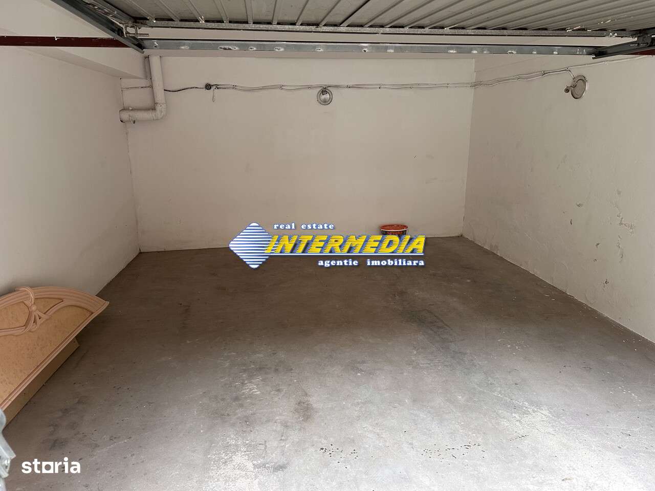 Apartament 3 camere 84 mp cu garaj finisat, mobilat Cetate - Imagine principală: 4/10