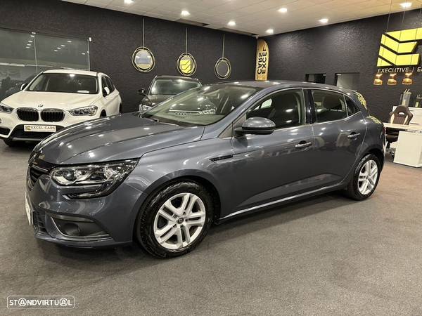 Renault Mégane 1.5 Blue dCi Intens EDC - 18