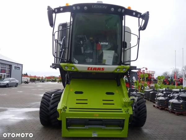 Claas LEXION 8900TT - 13