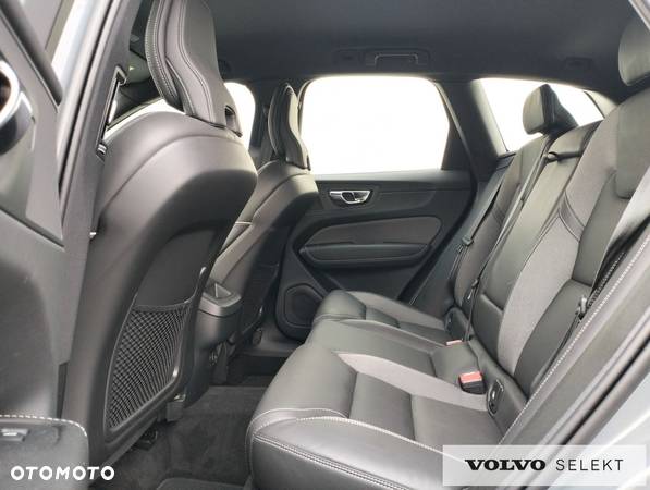 Volvo XC 60 - 6