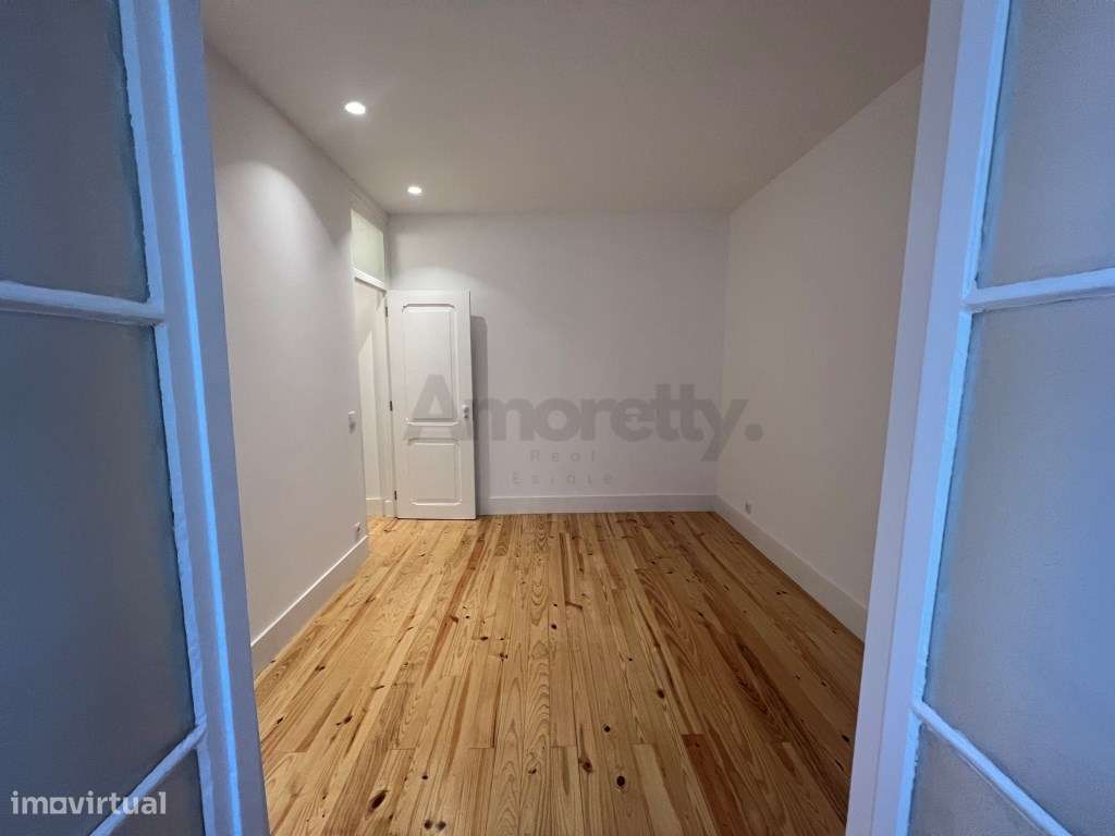 T2 Renovado em Pleno Coração de Arroios-18