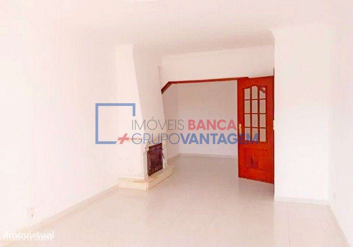 T1 em Queluz Belas - Grande imagem: 5/13