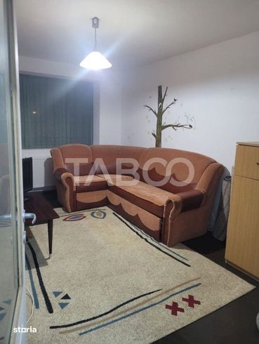 Apartament de inchiriat zona Negoiu etaj intermediar