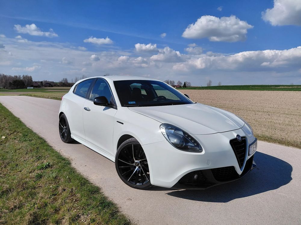 Alfa Romeo Giulietta 2.0 JTDM 16V 2011