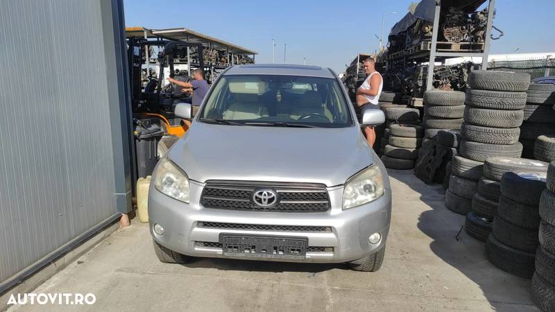 Planetara stanga fata Toyota Rav 4 - 1