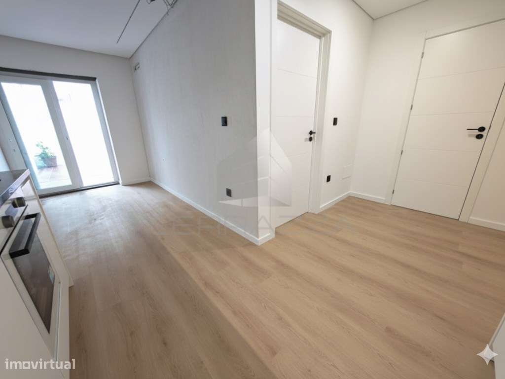 Apartamento novo T1 com terraço - Porto-7