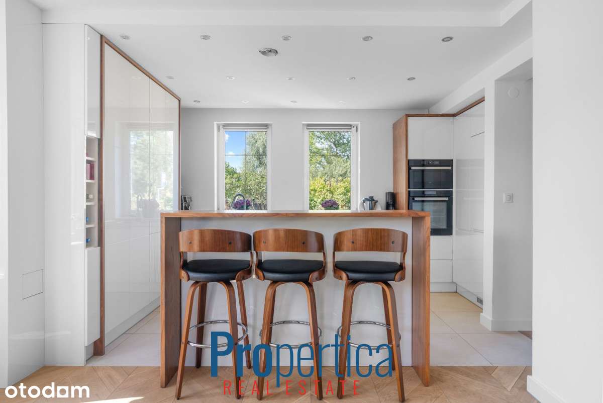 Funkcjonalny dom na dużej działce !-7