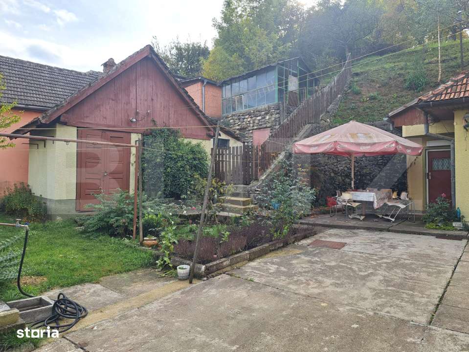 Casa in Sacele – singur in curte, zona excelenta! - Imagine principală: 5/17