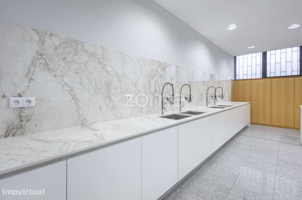 Espaço Comercial Porto | Licenciado para Restauração | Pronto a Ope... - Grande imagem: 4/19